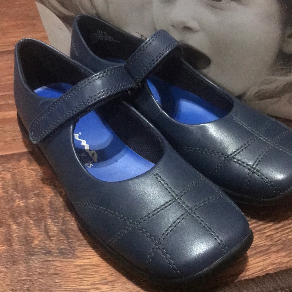 Navy Mary Jane with Velcro